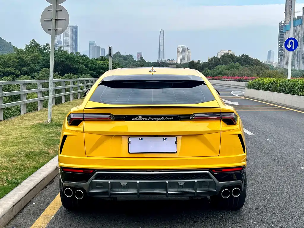 Lamborghini Urus 2021 — фото 5