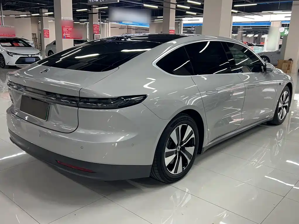 NIO ET7 2022 — фото 12