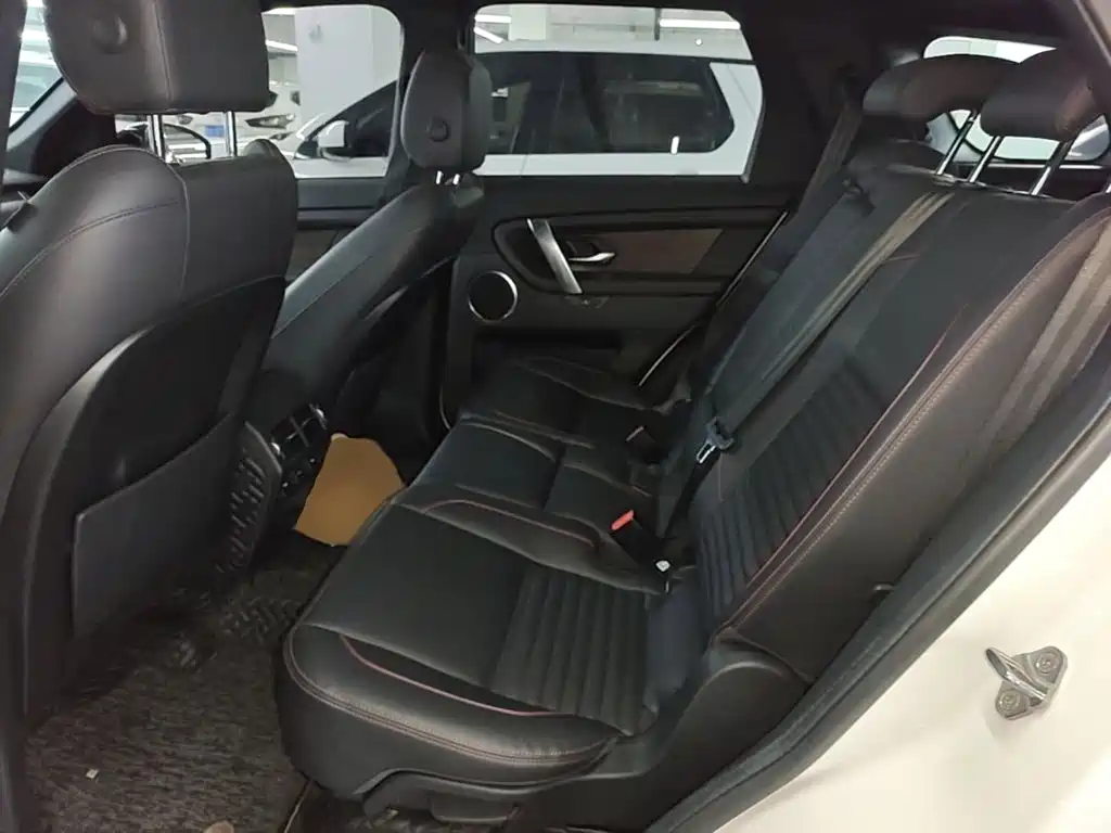 Land Rover Discovery Sport 2021 — фото 17