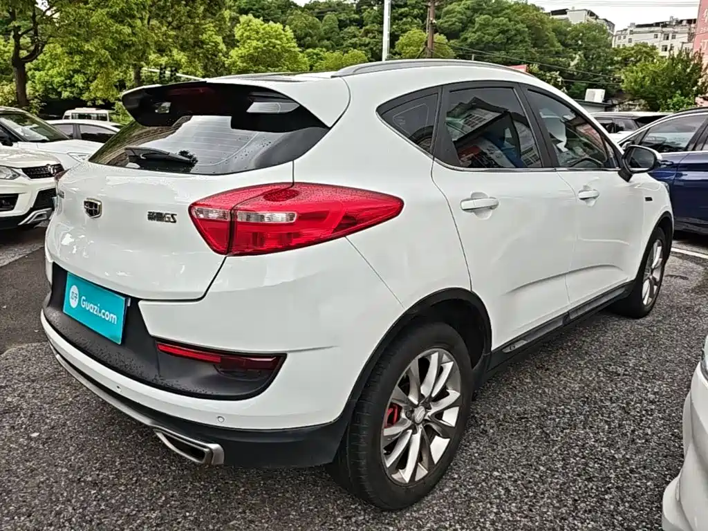 Geely Emgrand GS 2018