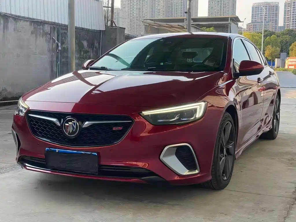 Buick Regal 2019 — фото 1