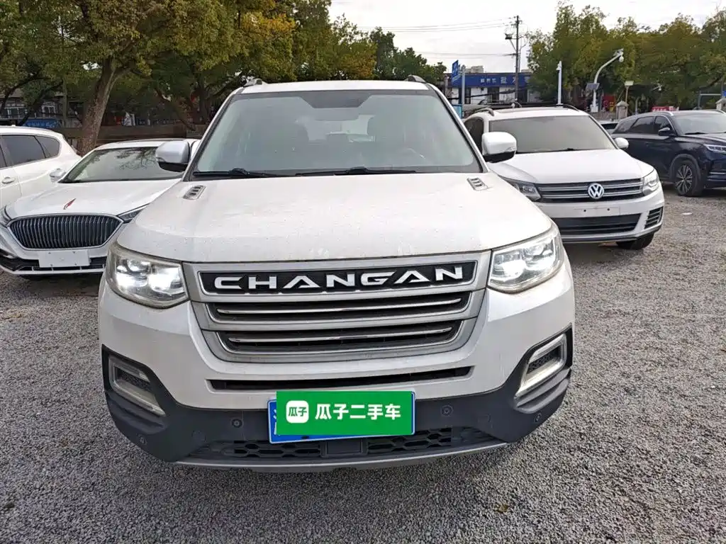 Changan CS95 2018 — фото 3