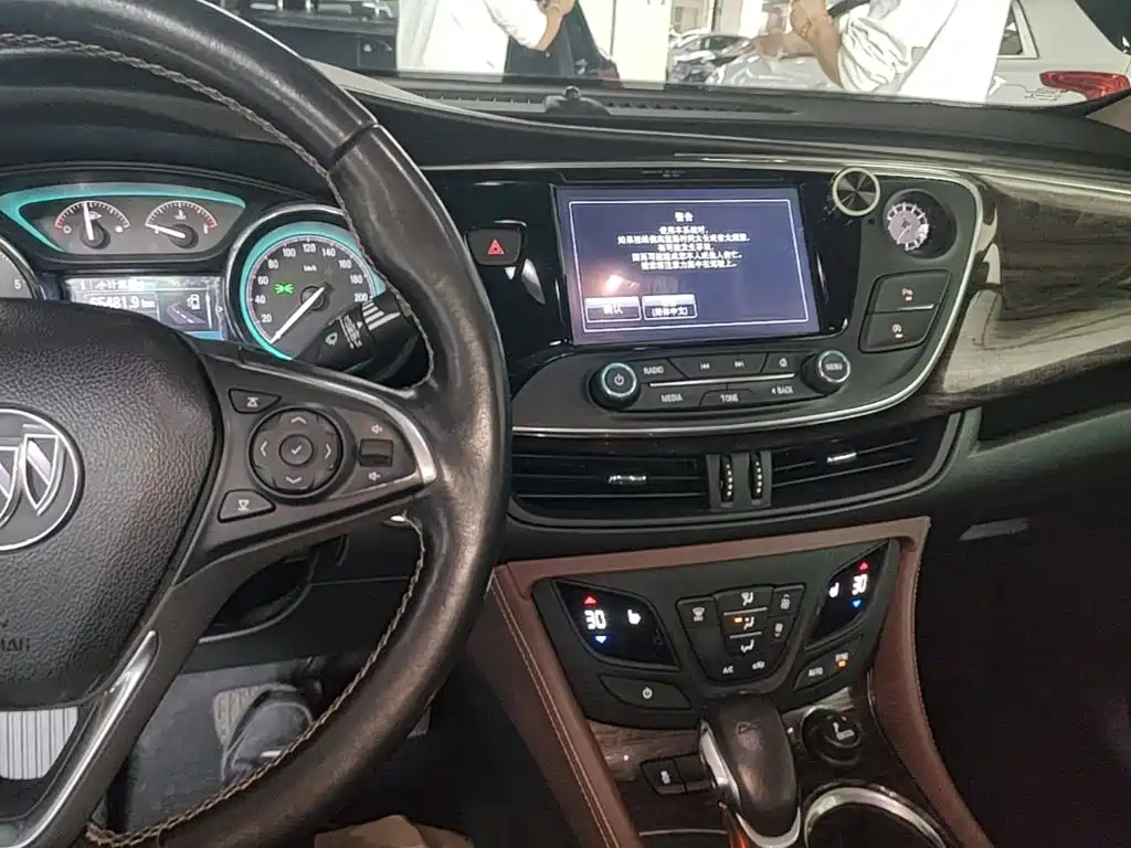 Buick Envision Plus 2017