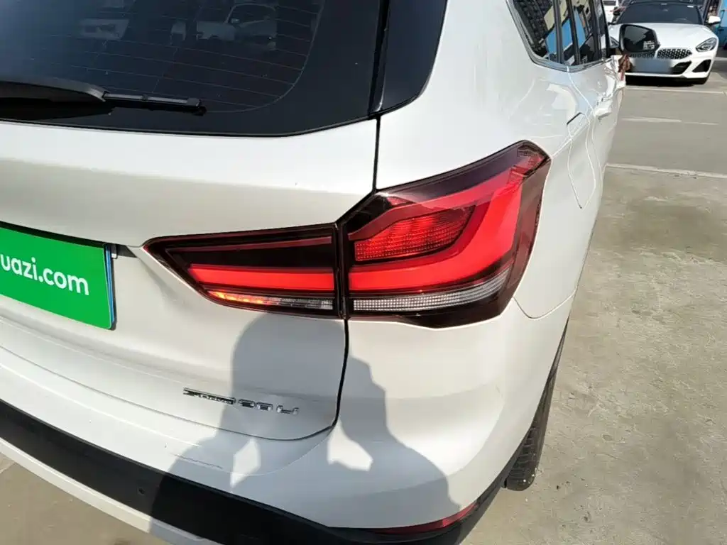 BMW X1 2021 — фото 13