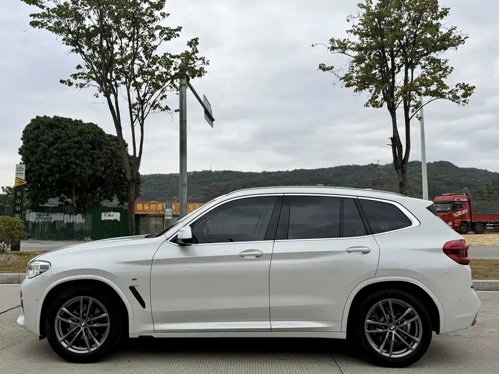 BMW X3 2020 — фото 3