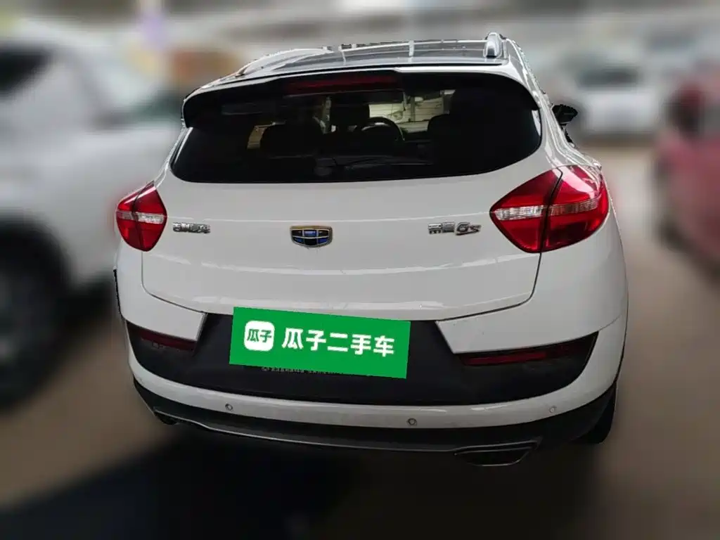 Geely Emgrand GS 2016 — фото 10