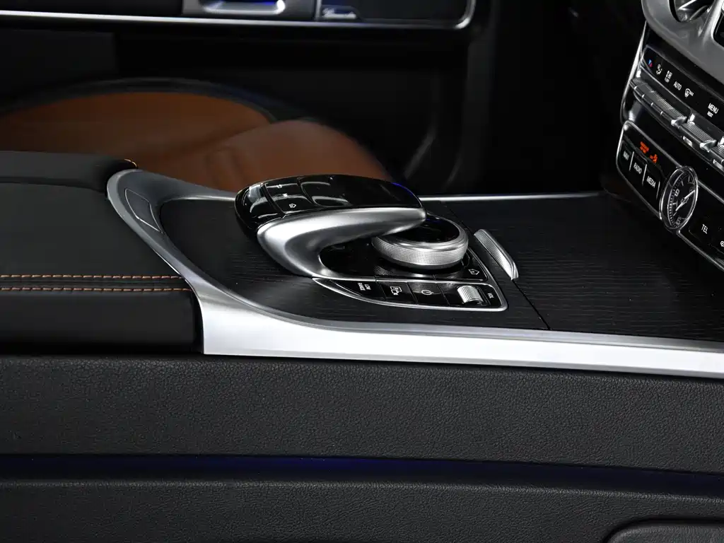 Mercedes-Benz G-Class 2020 — фото 14