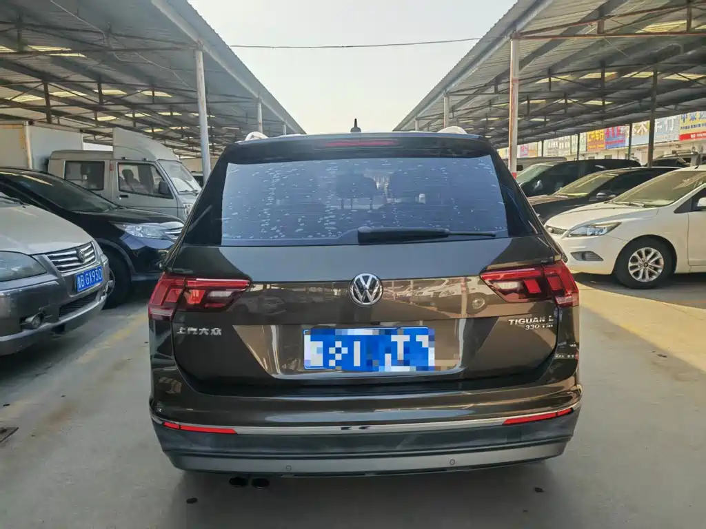 Volkswagen Tiguan L 2018 — фото 8