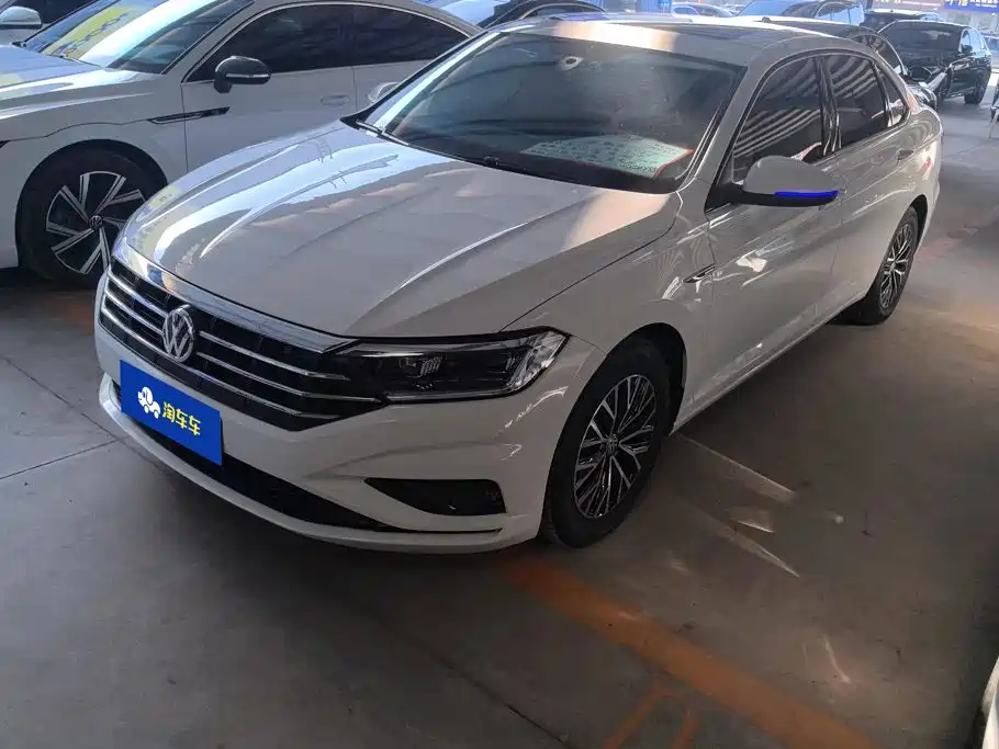 Volkswagen Sagitar 2021