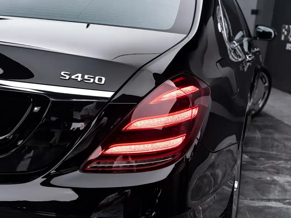 Mercedes-Benz Maybach S-Class 2019 — фото 12