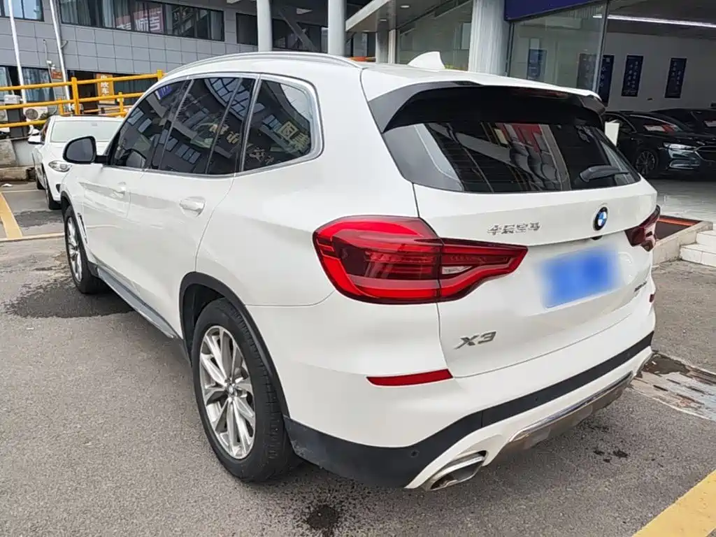 BMW X3 2021