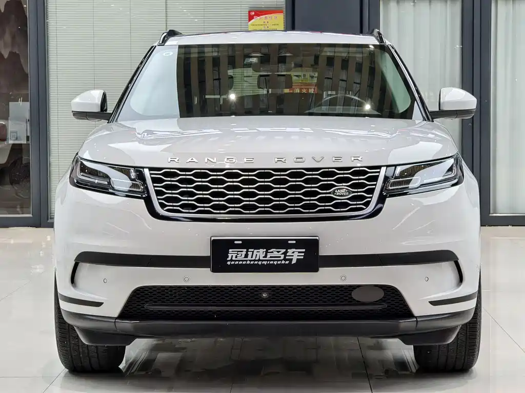 Land Rover Velar 2023 — фото 2