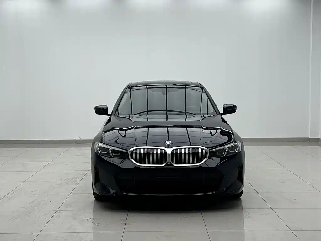BMW 3 Series 2023