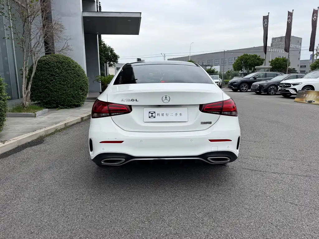 Mercedes-Benz A-Class 2019 — фото 6