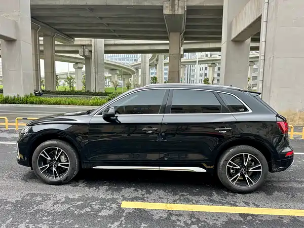 Audi Q5L 2024