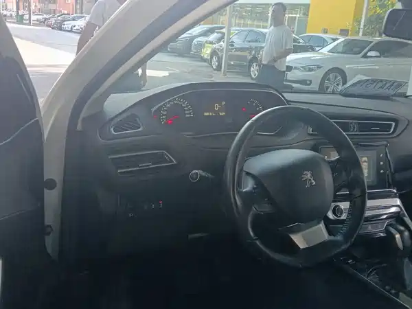 Peugeot 308 2018