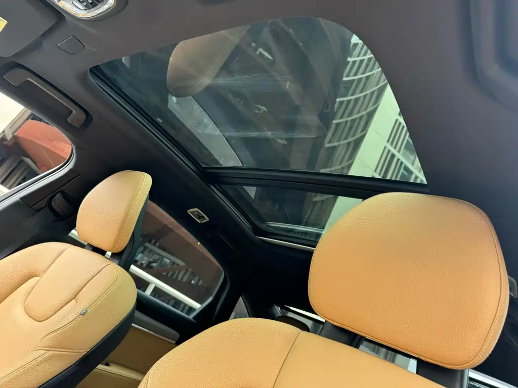 Volvo S90 2017 — фото 12