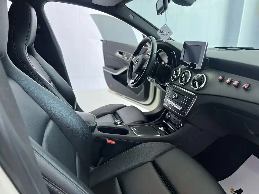 Mercedes-Benz CLA 2016 — фото 10