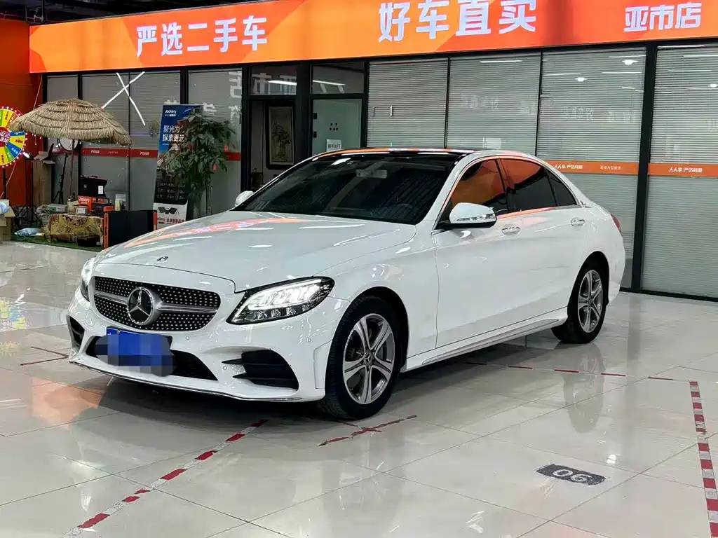 Mercedes-Benz C-Class 2020 — фото 1