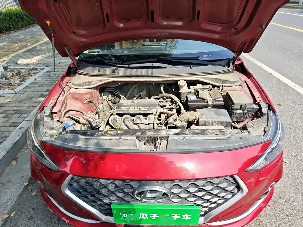 Hyundai Elantra 2019 — фото 11
