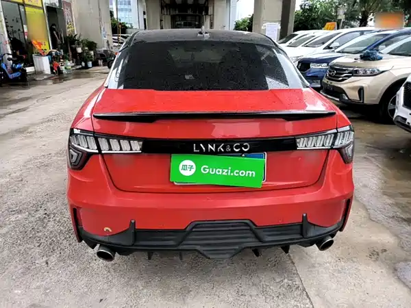 Lynk & Co 03 2021