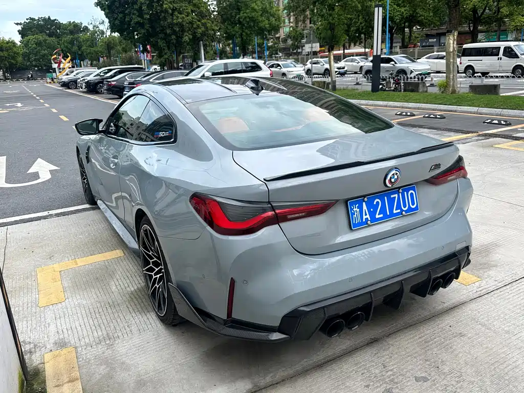 BMW M4 2021