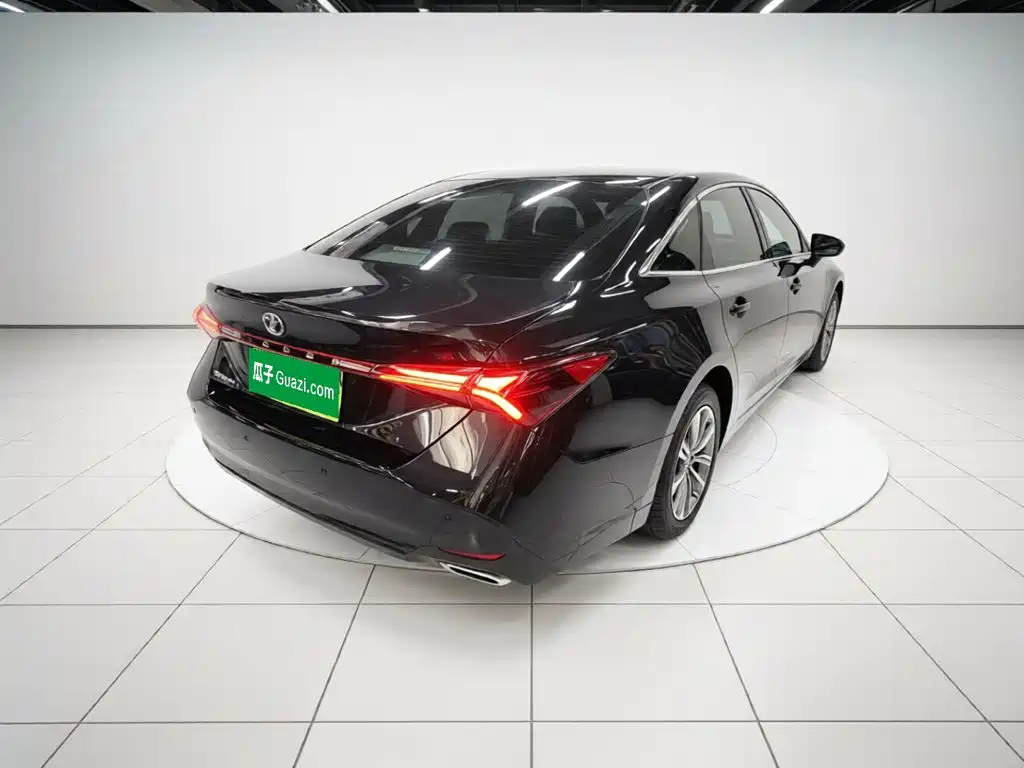 Toyota Avalon 2020