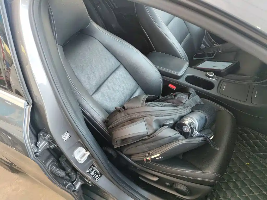 Mercedes-Benz GLA 2015 — фото 20