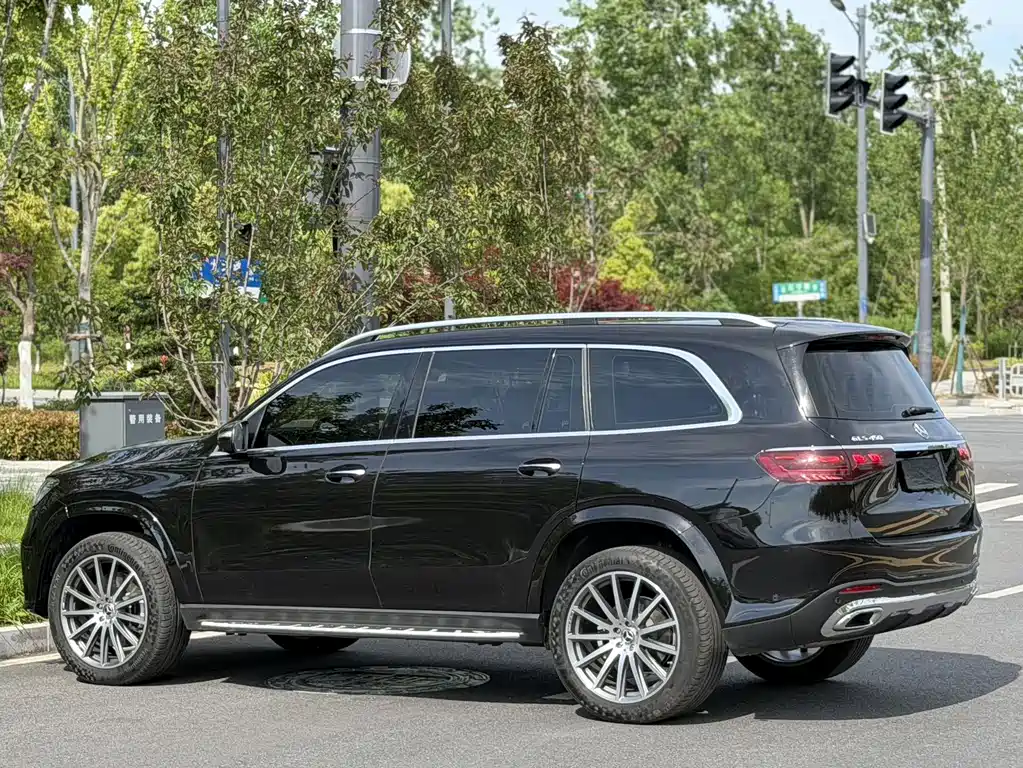 Mercedes-Benz GLS 2025 — фото 9