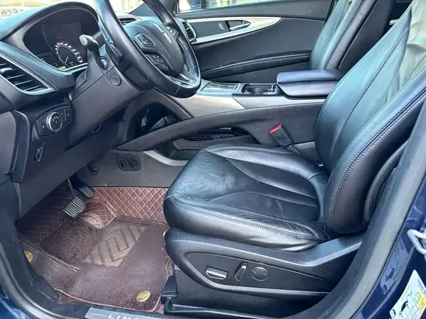 Lincoln MKX 2017