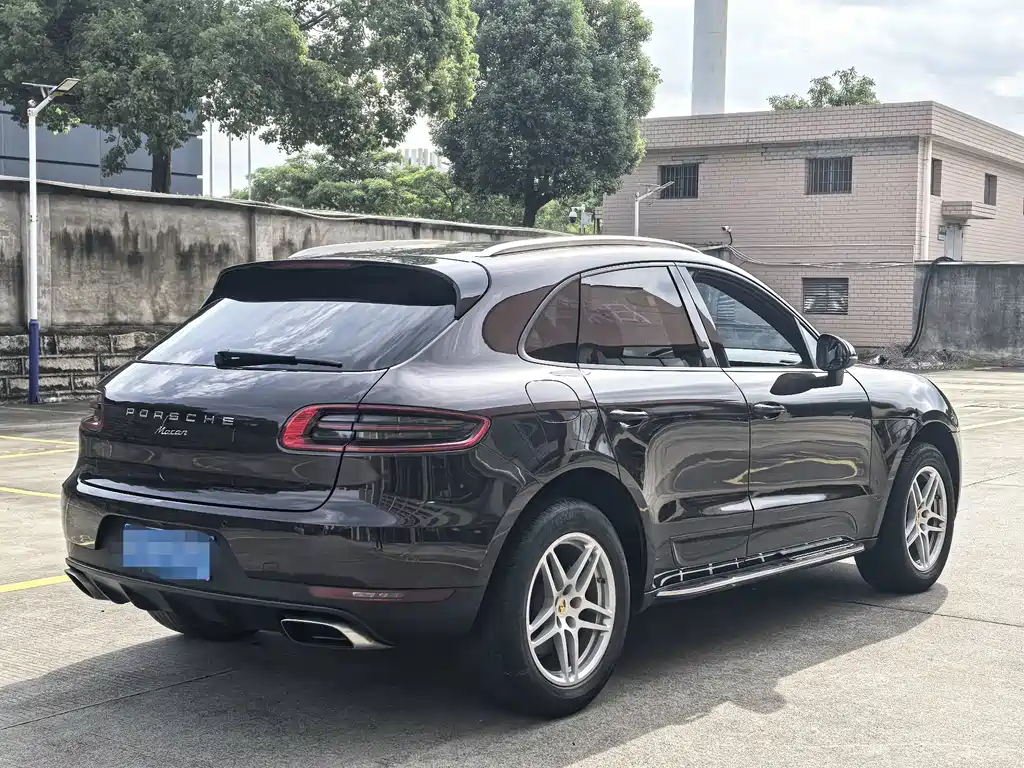 Porsche Macan 2017 — фото 4