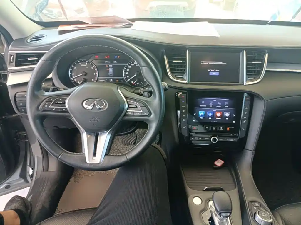 Infiniti QX50 2018 — фото 10