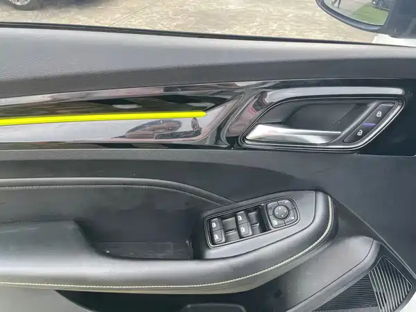 Roewe i5 2021
