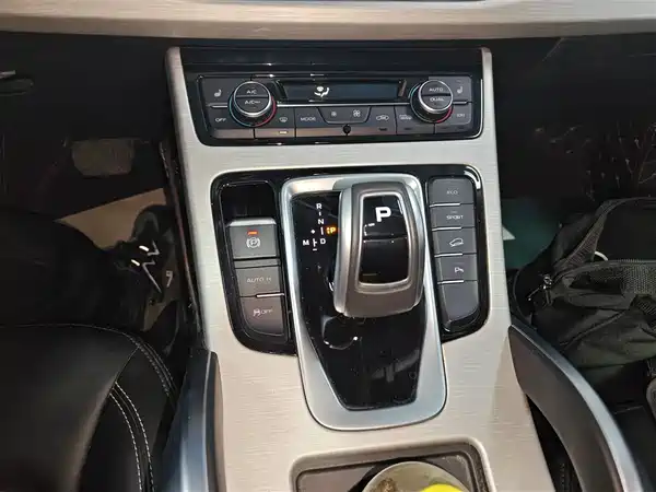 Geely Boyue 2020