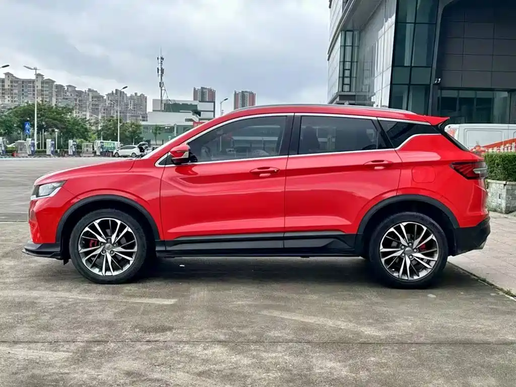 Geely Binyue 2021 — фото 15