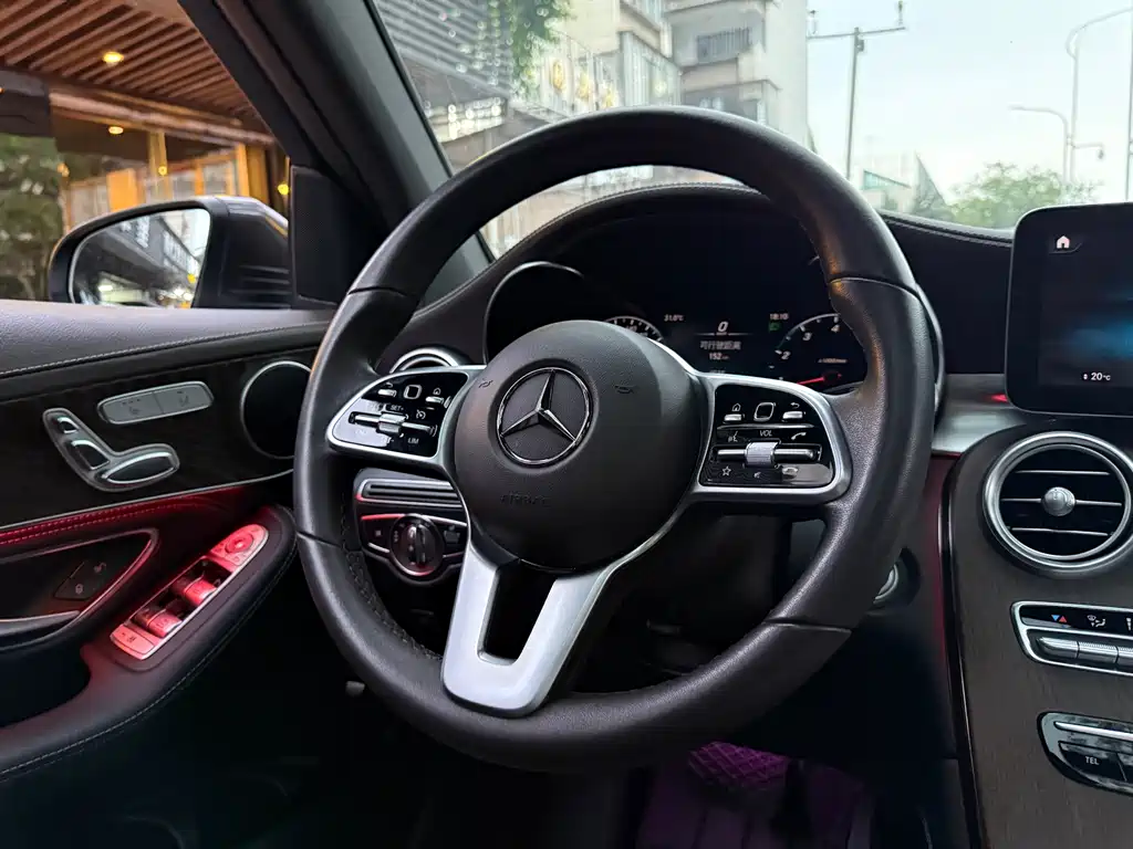 Mercedes-Benz GLC 2020 — фото 9