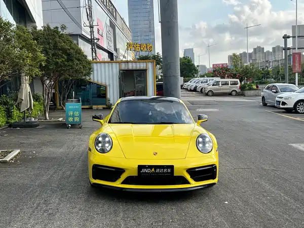 Porsche 911 2020