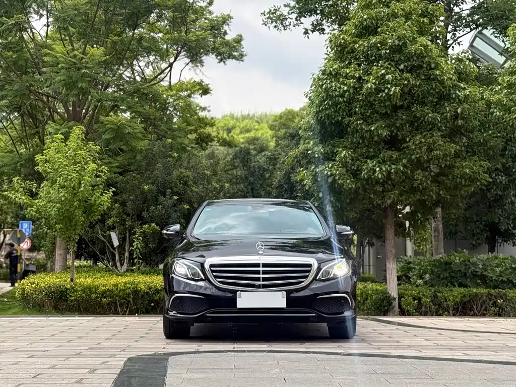 Mercedes-Benz E-Class 2018 — фото 2