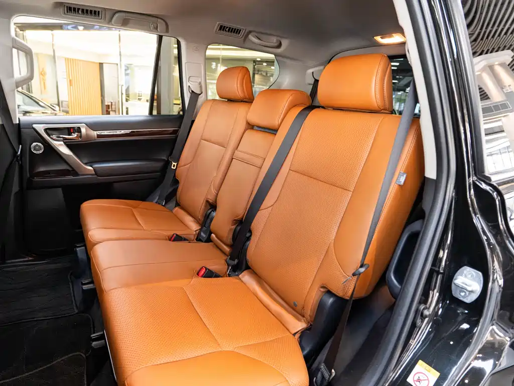 Lexus GX 2016 — фото 12