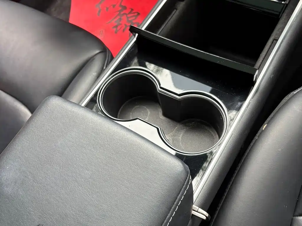 Tesla Model 3 2020 — фото 6