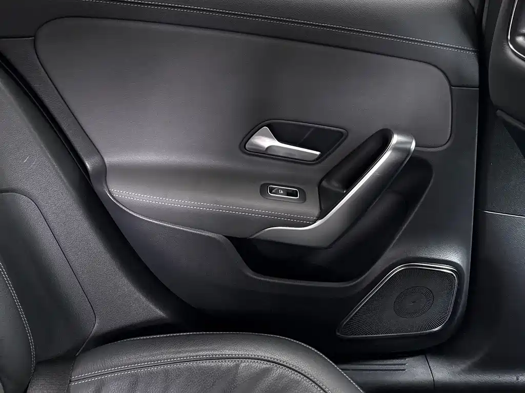 Mercedes-Benz A-Class AMG 2021 — фото 10