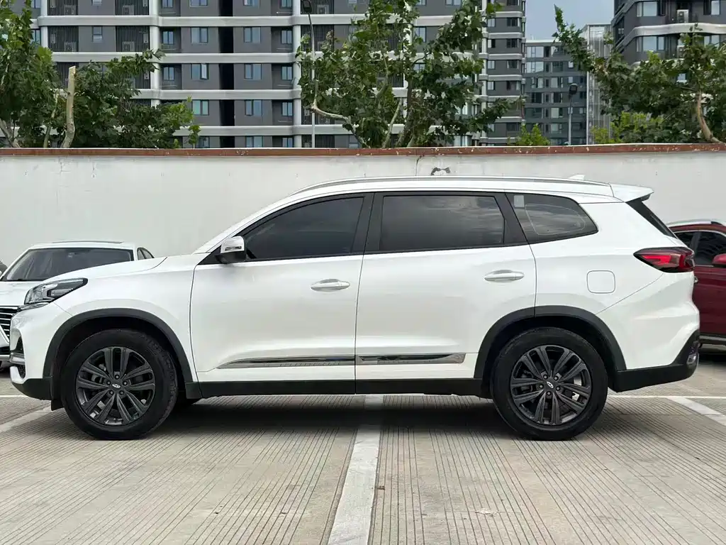 Chery Tiggo 8 2020 — фото 10