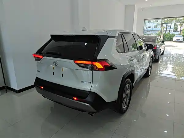 Toyota RAV4 2022