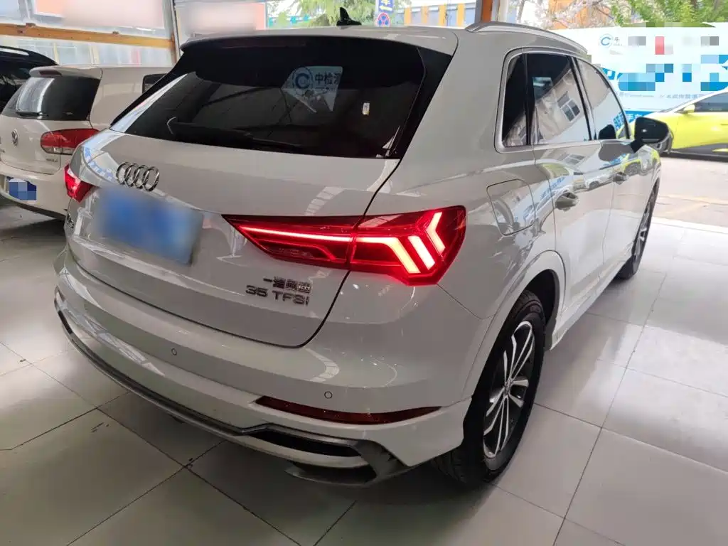 Audi Q3 2021