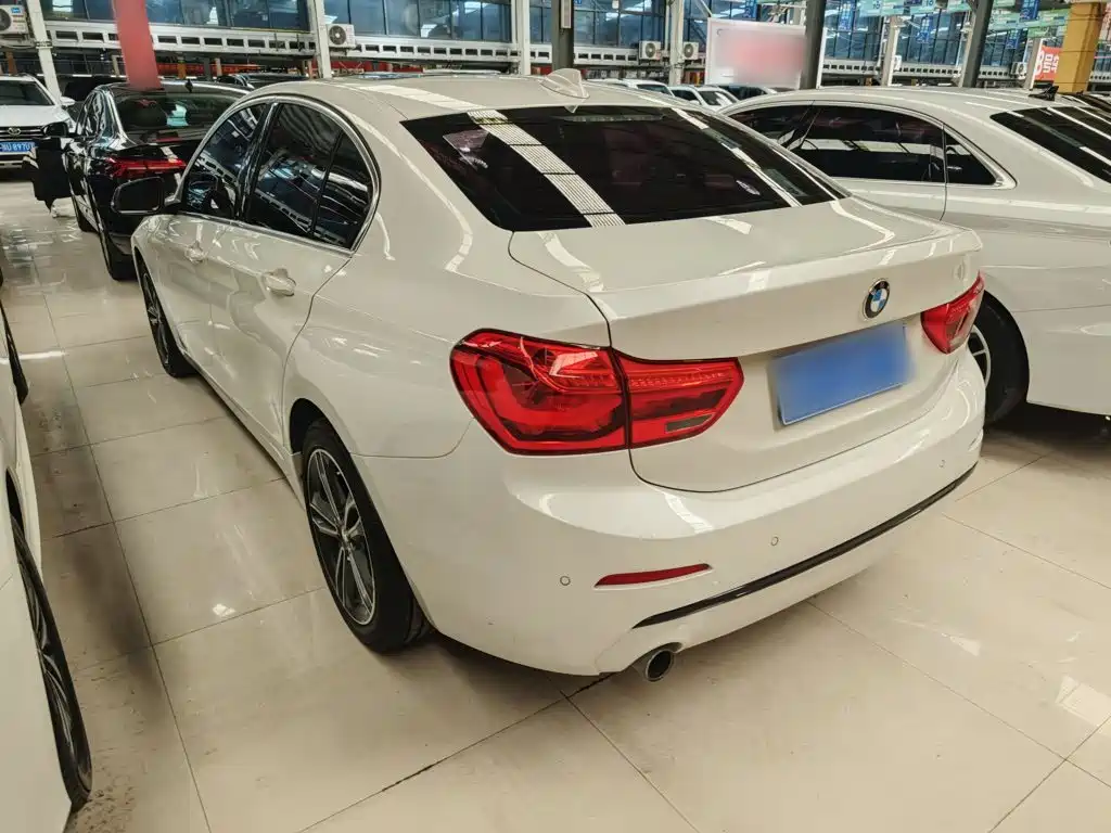 BMW 1 Series 2019