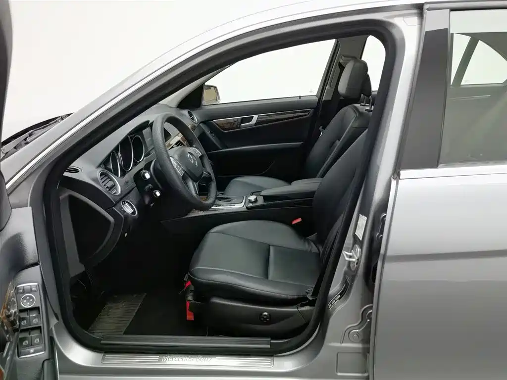 Mercedes-Benz C-Class 2013 — фото 10