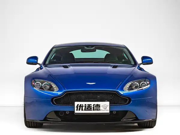 Aston Martin V8 Vantage 2016