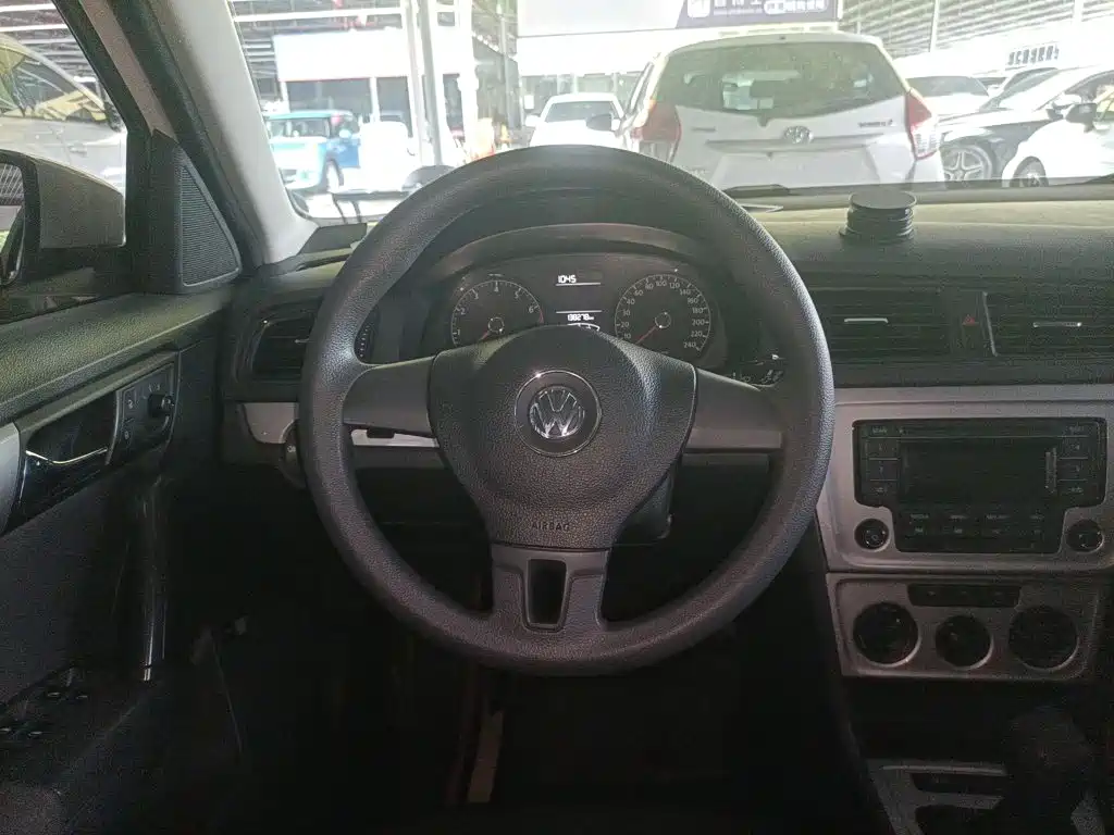 Volkswagen Lavida 2016