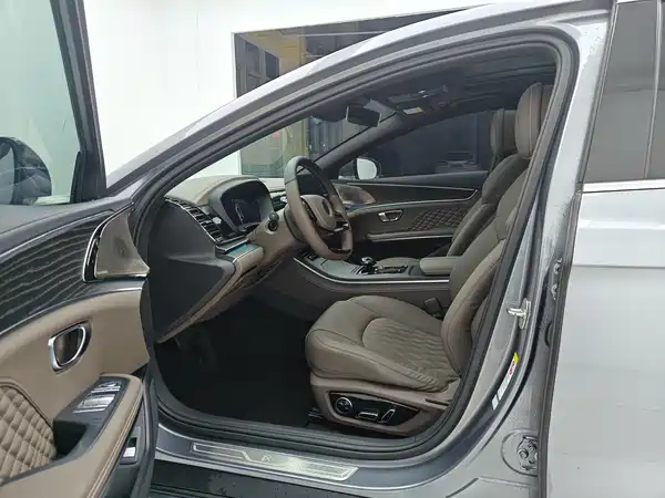 BYD Han 2024