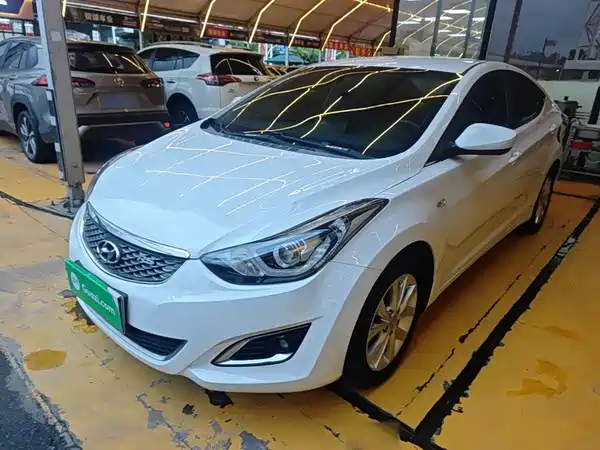 Hyundai Elantra Langdong 2016